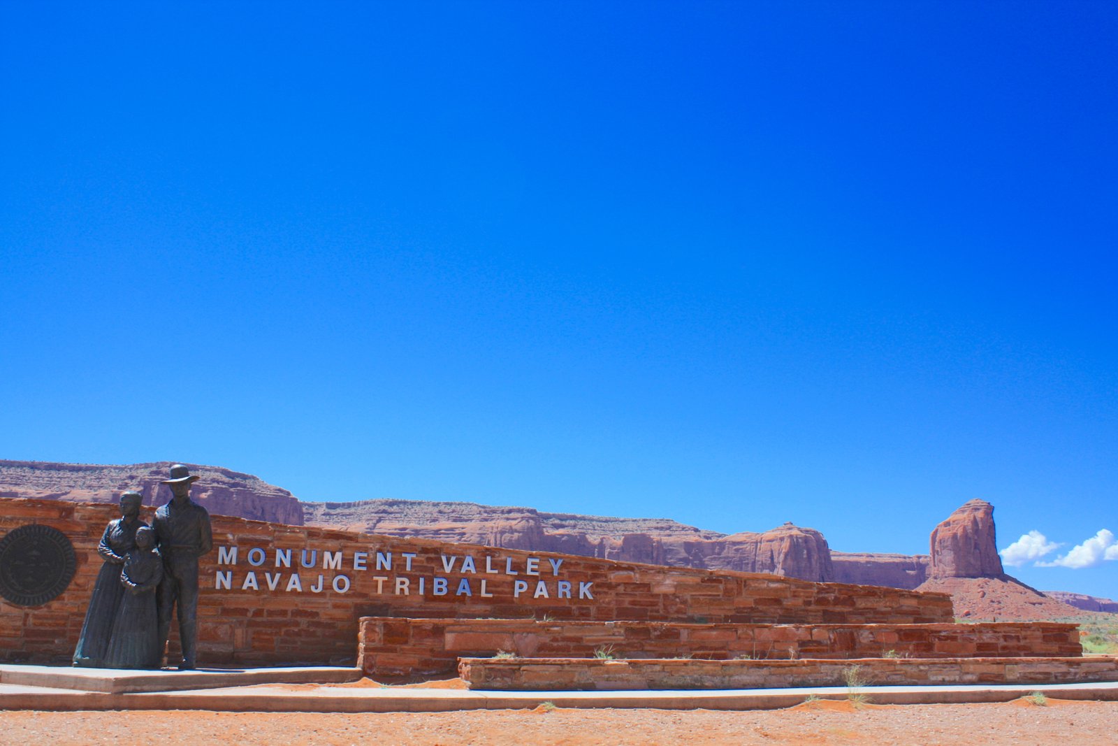 monument valley Navajo tribal park sign