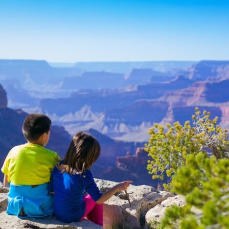 Grand Canyon Packing List (What to Bring for Your Trip + Hikes)